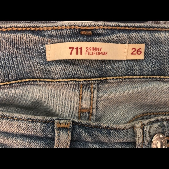 711 light wash Levis long - Picture 4 of 6